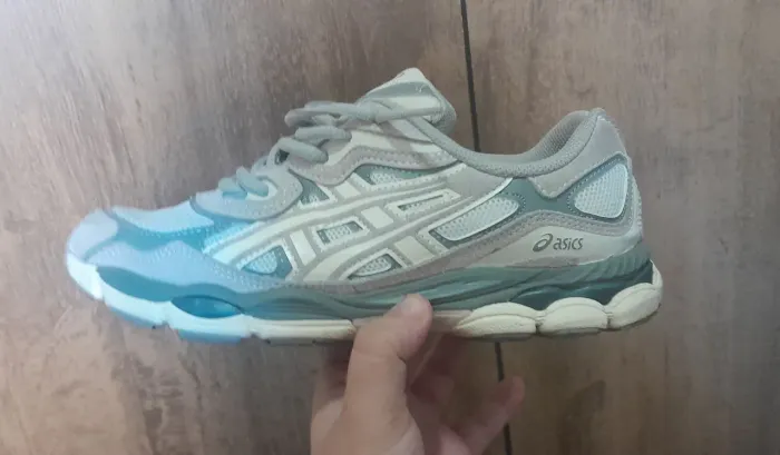 Tênis Asics gel NYC