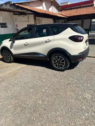 Renault Captur Life 1.6 16V Flex 5P Aut. 2021