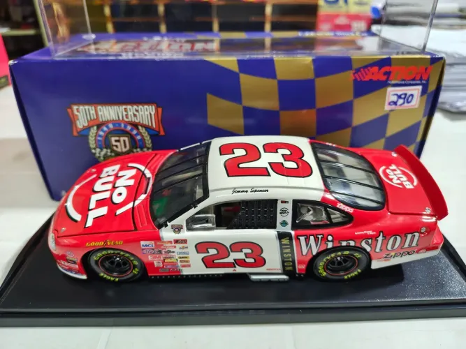 Miniatura Nascar 1 24 wilstom