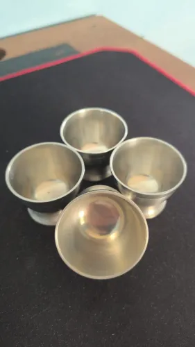 CONJUNTO DE  4 COPOS SHOT ESTANHO + BRINDE ((( TOP )))