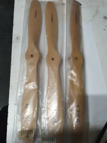 Hélice 17x6