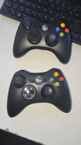Controle xbox 360 sem fio 100,00 cada