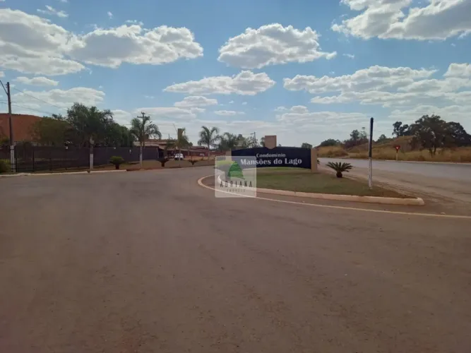 Excelente Lote Condom&iacute;nio Mans&otilde;es do Lago &Aacute;rea de 2,,079 mts&su