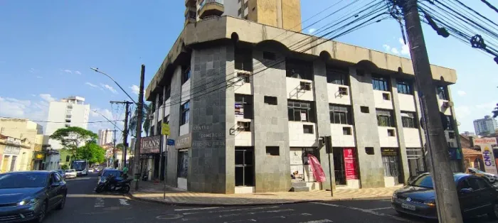 Sala para alugar, 63 m² por R$ 1.117,43/mês - São Benedito - Uberaba/MG