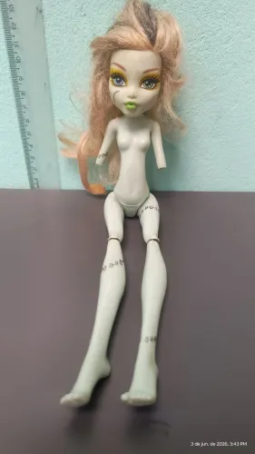 Monster high Frankie (Retirar peças)