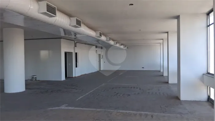 Salas para locação em Centro - SP