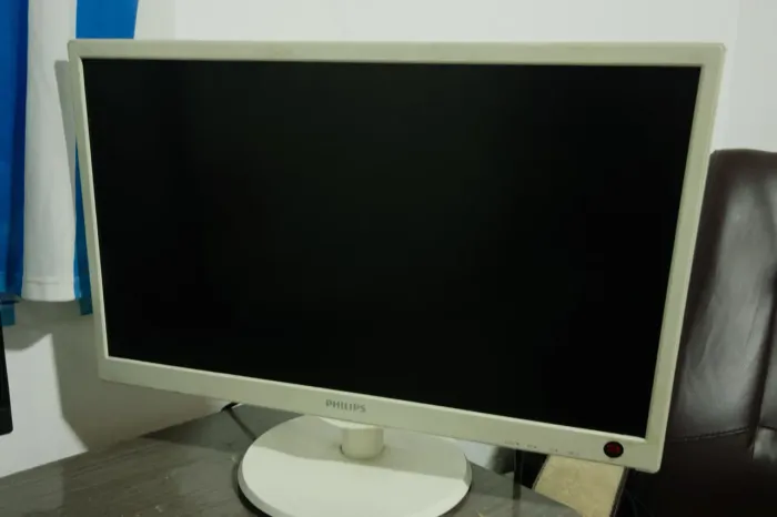 Monitor Philips - 21,5 LED Full HD