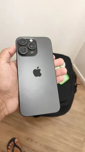 Vendo peças iPhone 15 pro max