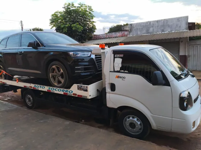 Kia Motors Bongo K-2500 2.5 4X2 TB Diesel 2013