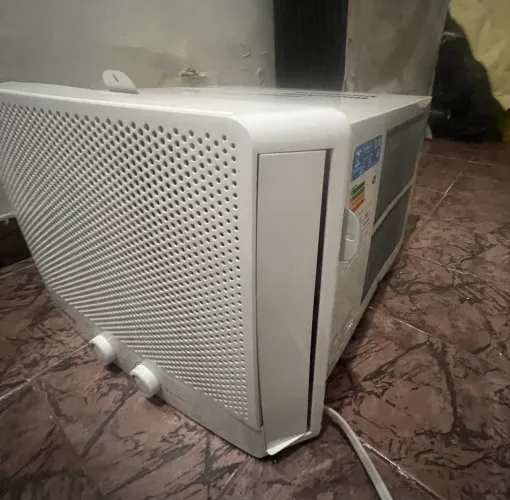 Ar-condicionado 12 000 BTUs 127v
