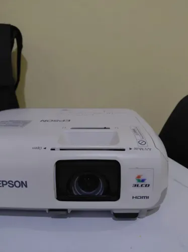PROJETOR EPSON POWERLITTE X29