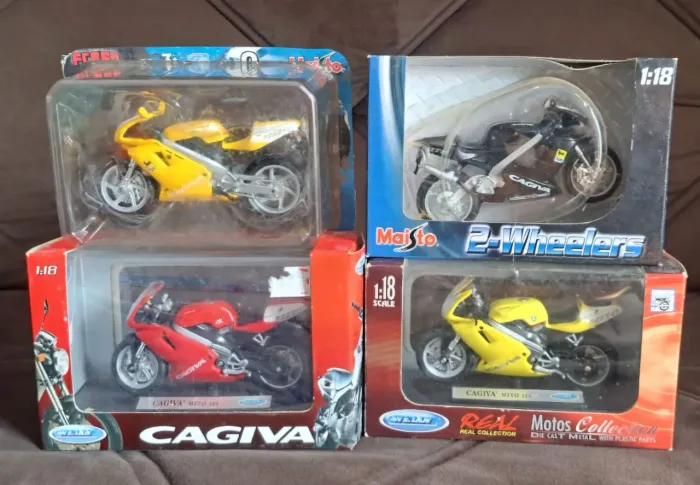 Miniatura Cagiva Mito 125