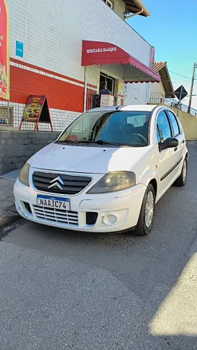 Citroen C3 GLX 1.4/ GLX Sonora 1.4 Flex 8V 5P 2012