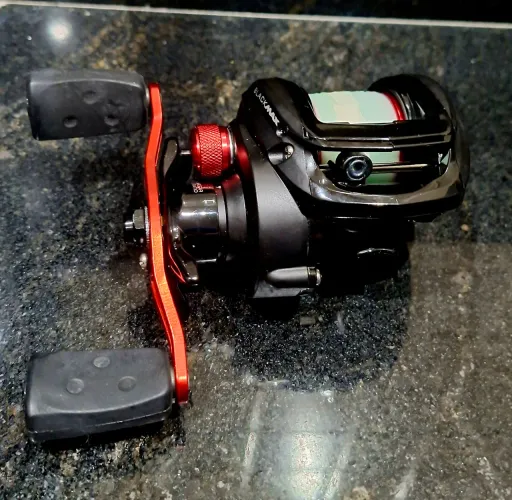 Carretilha Black Max 6.4 Direita