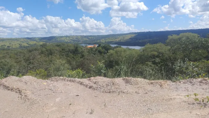 Vendo Terreno Corumbá 4
