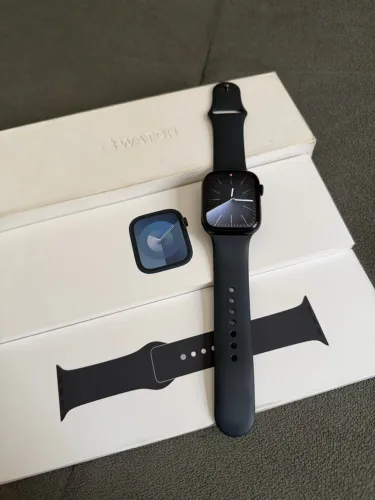 Apple Watch Series 9 45mm preto! Aceito trocas e cartão.