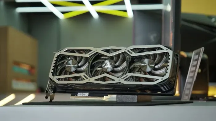 Placa de Vídeo Seminova - RTX 3070 8GB Gainward Phoenix por R$ 2.099