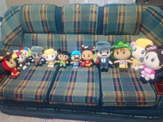 Coleção de pelúcias do Chaves