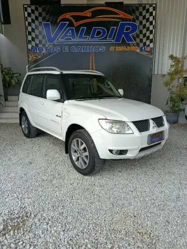 Mitsubishi Pajero TR4 2.0/ 2.0 Flex 16V 4X4 Aut. 2013