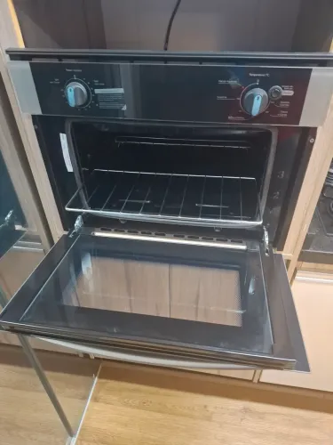Forno Consul com vidro temperado