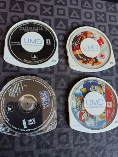 Lote de jogos PSP apenas UMD