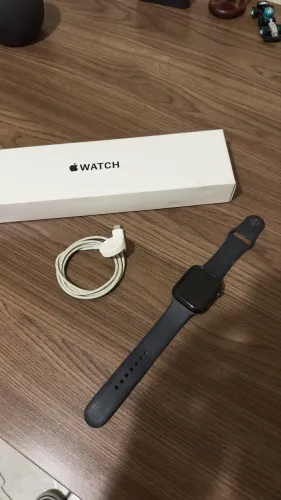 Apple Watch 44mm Preto