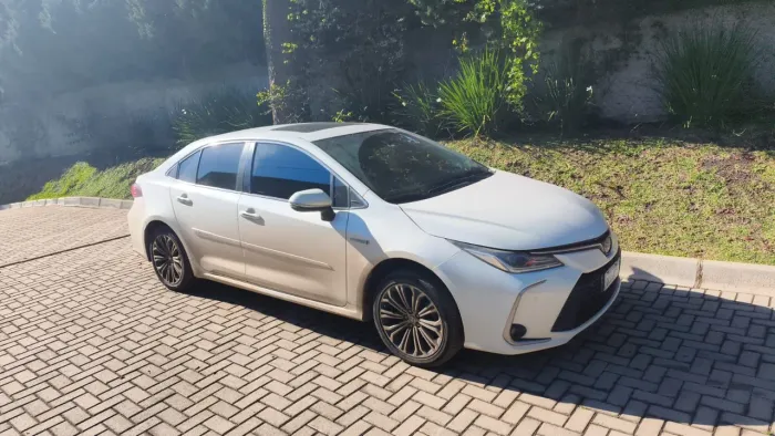 Toyota Corolla Altis Prem. Hybrid 1.8 Flex AUT 2020
