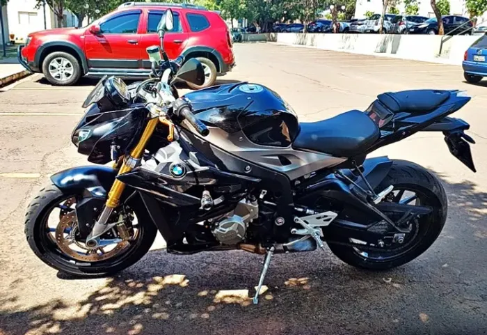 S1000 R
