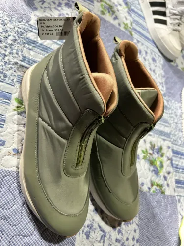 Bota Usaflex 38