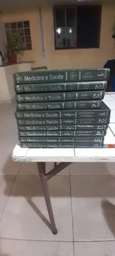 Enciclopédia Medicina e Saúde 09 livros