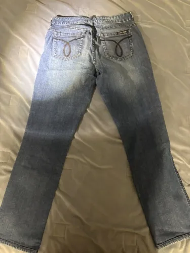 Calça jeans reta Calvin Klein