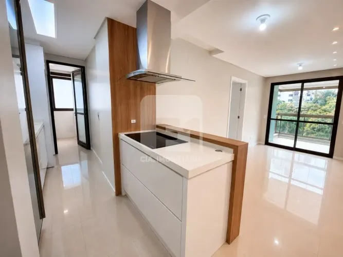 Imóvel para venda tem 68 metros quadrados com 2 quartos em Itacorubi - Florianópolis - SC
