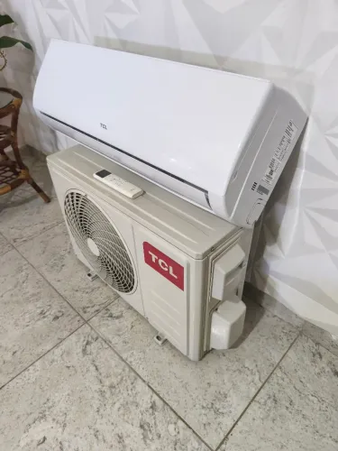 Ar condicionado 12000 BTUs TCL modelo novo