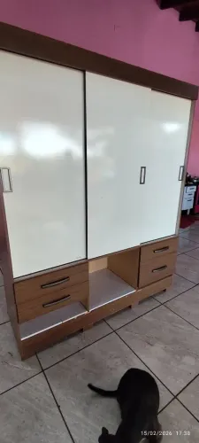 Guarda roupa bom estado entrego montado já