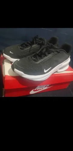 Tenis nike número 40