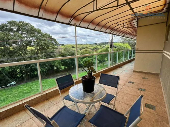 Casa com 3 dormitórios à venda, 300 m² por R$ 595.000,00 - Vila Antártica - Botucatu/SP