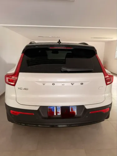 Volvo XC40 Recharge Plus (elétrico) 2023