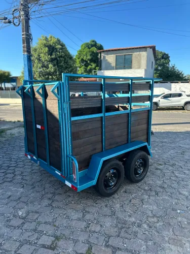 Reboque para cavalo entrego emplacado