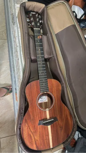 VENDO VIOLÃO TAYLOR GS MINI 