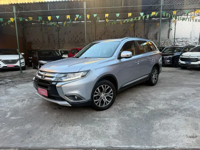 Mitsubishi Outlander 2.0 16V 160cv Aut. 2016