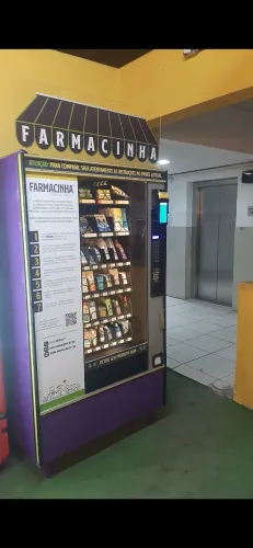 Vending Machine Crane (EUA) Peça única impecável com área p/ estoque (sem refrigeração)