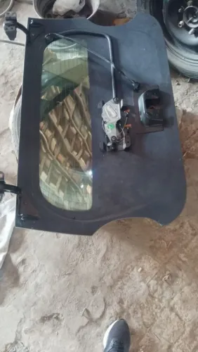 Vidro traseiro mala mobi