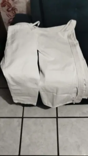 3 Kimonos jiu-jitsu adolescente entre 10 e 14 anos.