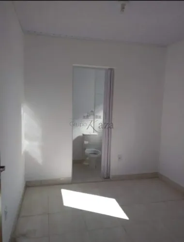 Casa Kitnet Bosque dos Eucaliptos Residencial Amaral 1 Dormitório 10m²
