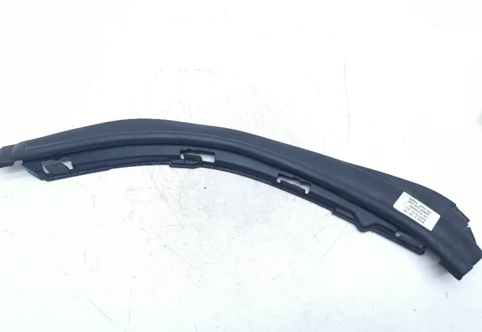 Borracha Farol Esquerdo Bmw X1 1.5 2023  *