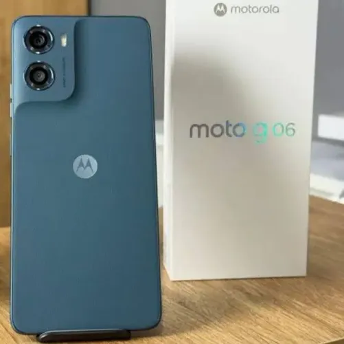Moto G06 semi novo na caixa