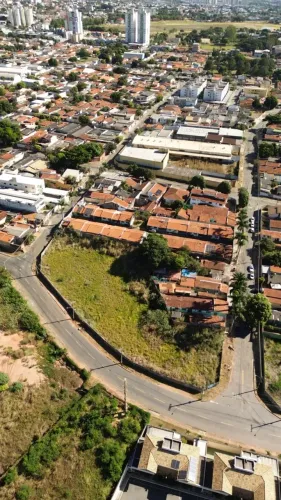 Imóvel para venda com 597 metros quadrados em Setor Castelo Branco - Goiânia - GO