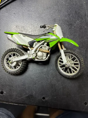 Miniatura moto Kawasaki