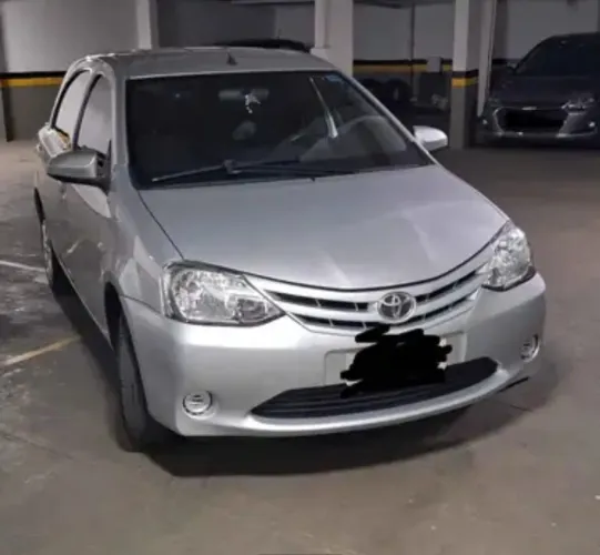 Toyota Etios X 1.3 Flex 16V 5P Mec. 2015