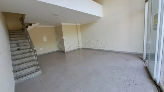 Salão comercial disponível para locação por R$ 3.500,00/ mês no bairro São Manoel em Ameri